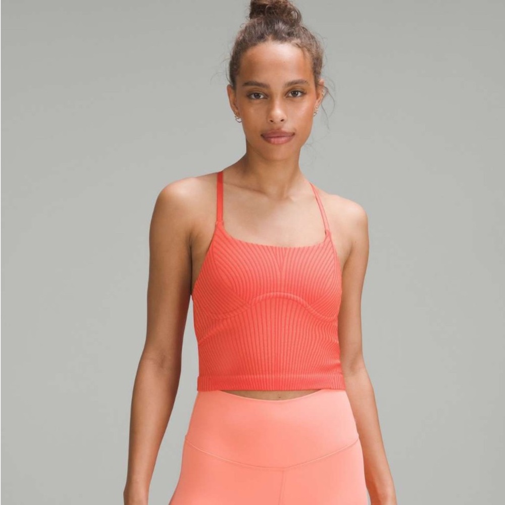 Lululemon Strappy Seamless Yoga Shelf Tank Top Size 8